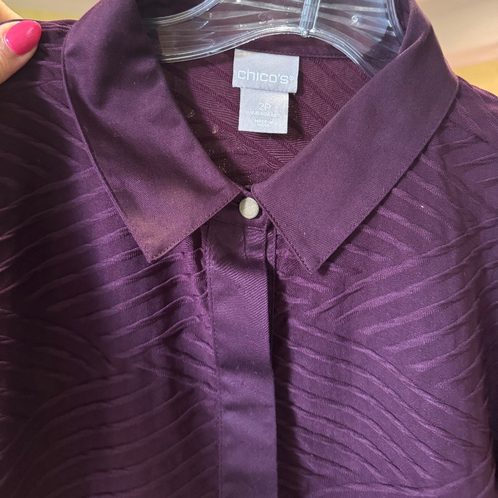 Chico's 2P Gorgeous Burgundy Purplish Long sleeve Top